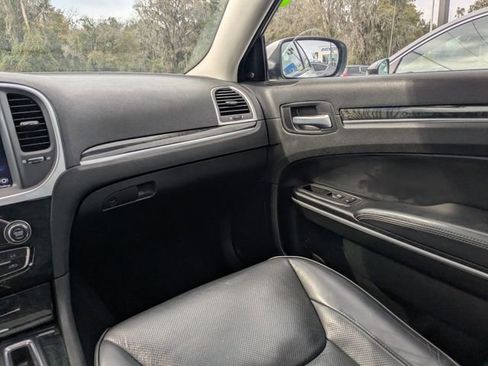 Used 2023 Chrysler 300 Touring L w/ Popular Equipment Group image 13