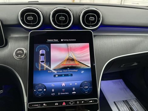 Used 2025 Mercedes-Benz C 300 Sedan image 15