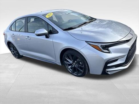 Certified 2024 Toyota Corolla SE image 8