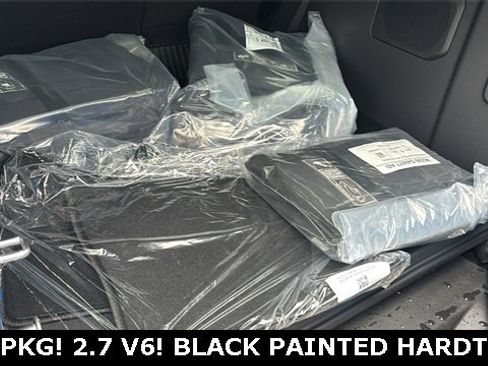 New 2025 Ford Bronco Badlands image 32