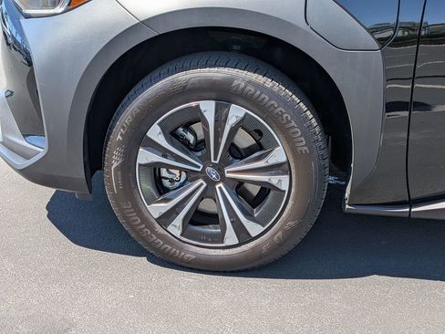 Used 2024 Subaru Solterra AWD/4WD image 10