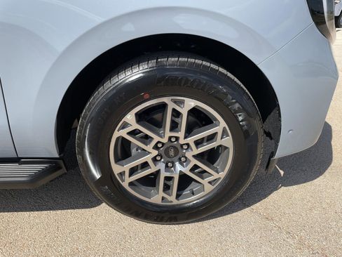 New 2025 Ford Expedition Max Active image 40