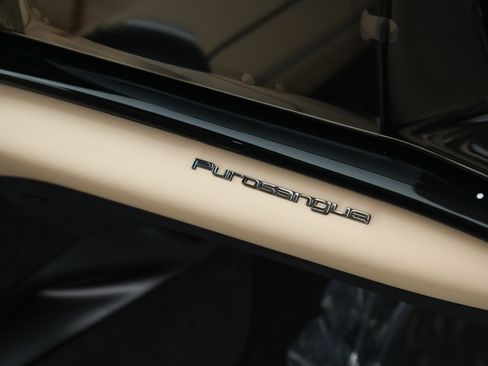 Certified 2025 Ferrari Purosangue AWD/4WD image 21