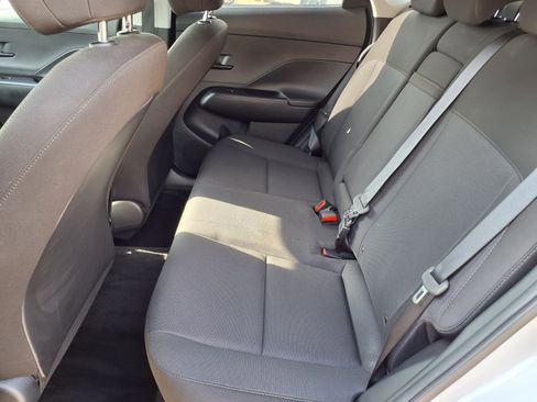 Used 2025 Hyundai Kona SEL image 10