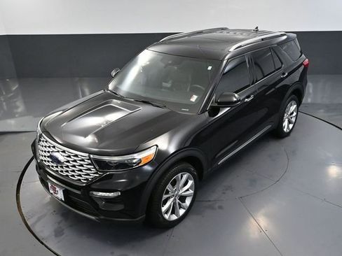 Used 2023 Ford Explorer Platinum w/ Technology Package image 67