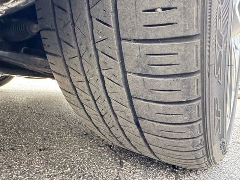 Used 2023 Toyota Corolla SE w/ Carpet Mat Package (TMS) image 21