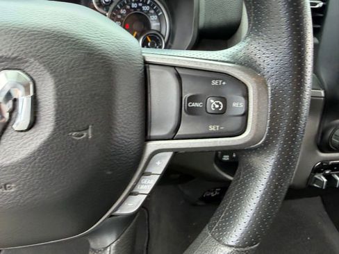 Used 2019 RAM 1500 Tradesman AWD/4WD image 25