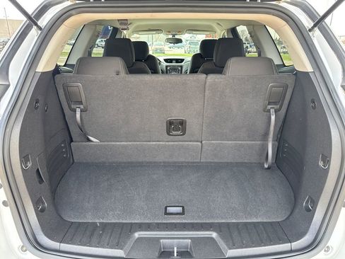 Certified 2016 Chevrolet Traverse LT w/ Style and Technology Package image 29