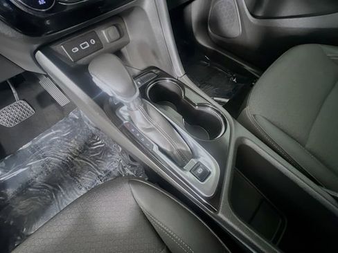 Used 2022 Buick Encore GX Select FWD image 25