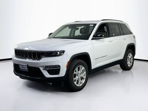Used 2023 Jeep Grand Cherokee Limited image 1