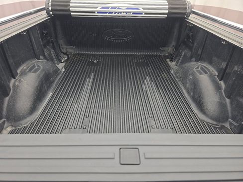 Used 2018 Ford F150 Platinum w/ Technology Package AWD/4WD image 14