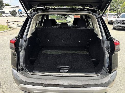 Certified 2021 Nissan Rogue SV AWD/4WD image 13