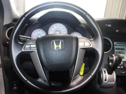 Used 2010 Honda Pilot EX-L image 13