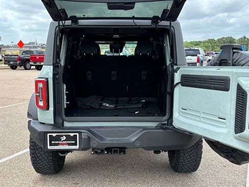 Used 2024 Ford Bronco Wildtrak AWD/4WD image 7