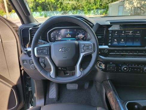 Used 2026 Chevrolet Silverado 2500 LTZ w/ Trail Boss Package AWD/4WD image 21