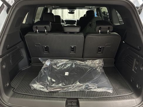 New 2026 Buick Enclave Sport Touring w/ Power Package image 18