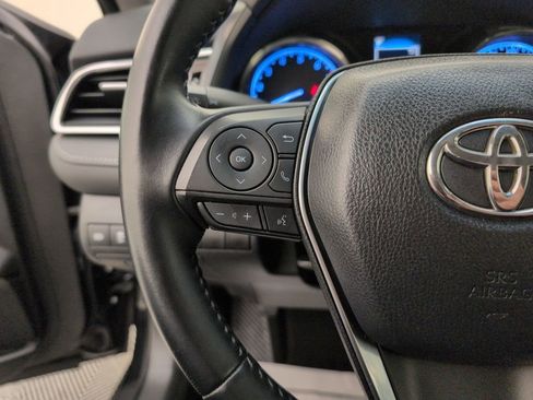 Used 2018 Toyota Camry SE image 39