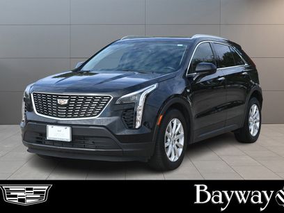 Certified 2023 Cadillac XT4 Luxury w/ Cold Weather Package