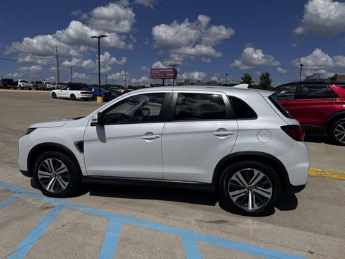 Used 2024 Mitsubishi Outlander Sport SE image 5