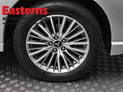 Used 2022 Mitsubishi Outlander LE image 32