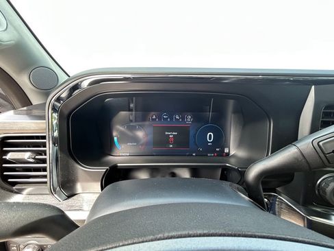 New 2026 Ford F250 Lariat w/ Black Appearance Package image 43