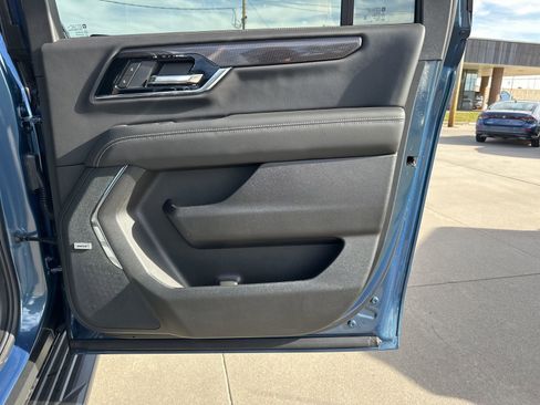 New 2026 GMC Yukon XL Elevation w/ Elevation Premium Package image 20