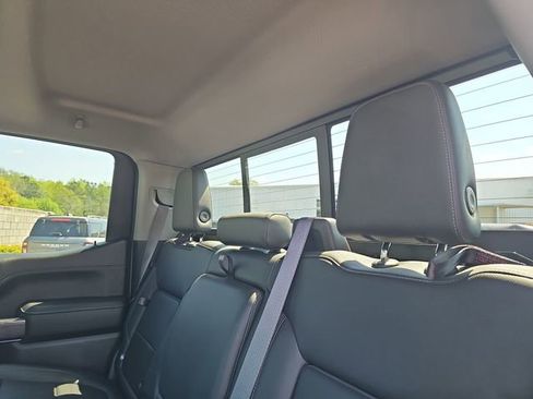 Used 2019 Chevrolet Silverado 1500 LTZ w/ LTZ Plus Package AWD/4WD image 15