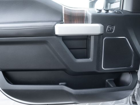 Used 2015 Ford F150 Lariat w/ Equipment Group 502A Luxury image 19