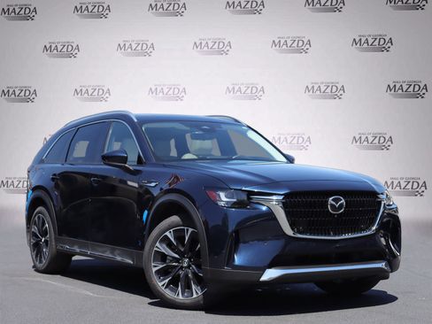 Certified 2024 MAZDA CX-90 Plug-In Hybrid w/ Premium Plus AWD/4WD image 2
