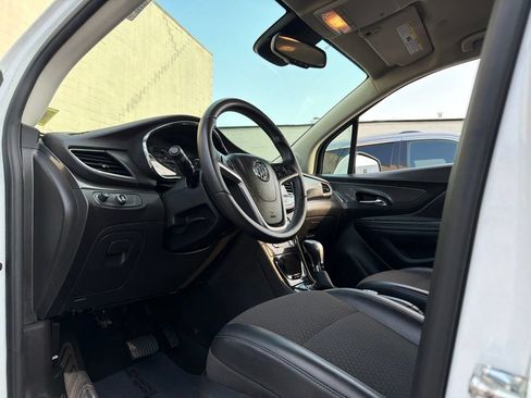 Used 2018 Buick Encore Preferred AWD/4WD image 20