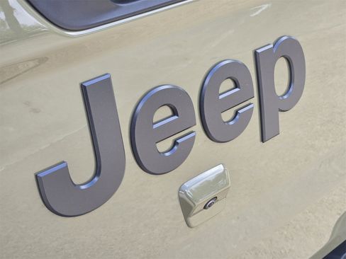 New 2026 Jeep Gladiator Sport image 12