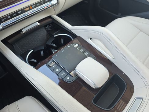 Used 2023 Mercedes-Benz GLE 350 4MATIC image 25