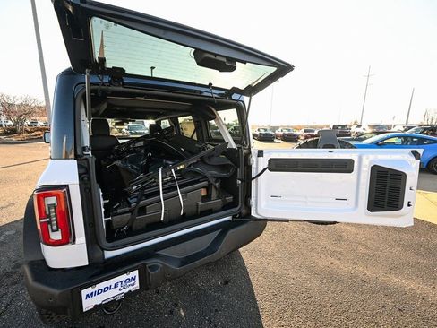 New 2025 Ford Bronco Outer Banks AWD/4WD image 14
