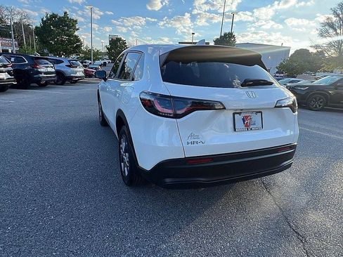 New 2027 Honda HR-V LX image 6
