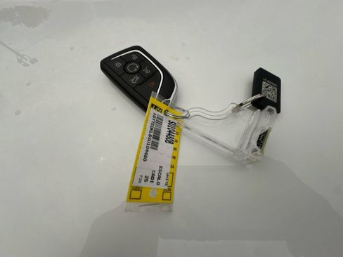 Used 2025 Cadillac Escalade IQ Luxury 2 AWD/4WD image 36