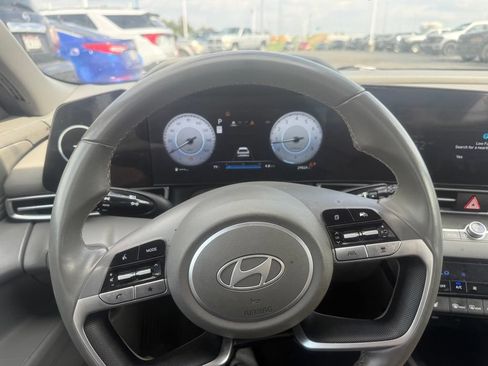 Used 2024 Hyundai Elantra SEL w/ Convenience Package FWD image 24