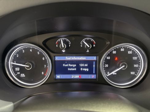 Used 2024 Buick Enclave Essence w/ Sport Touring Edition image 13