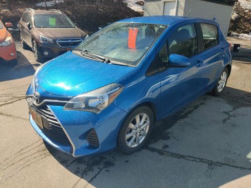 Used 2015 Toyota Yaris LE image 2