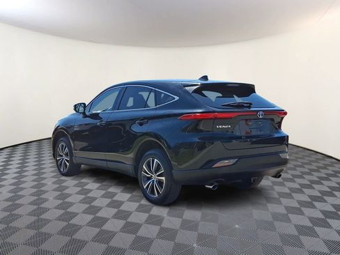 Certified 2023 Toyota Venza LE AWD/4WD image 9