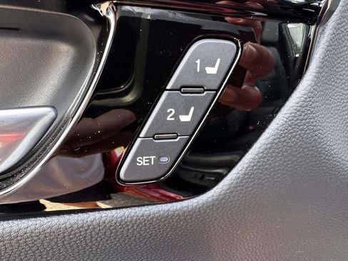 Used 2023 Honda CR-V Sport Touring image 10