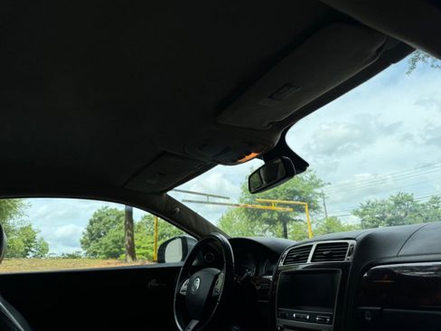 Used 2011 Jaguar XKR R image 38