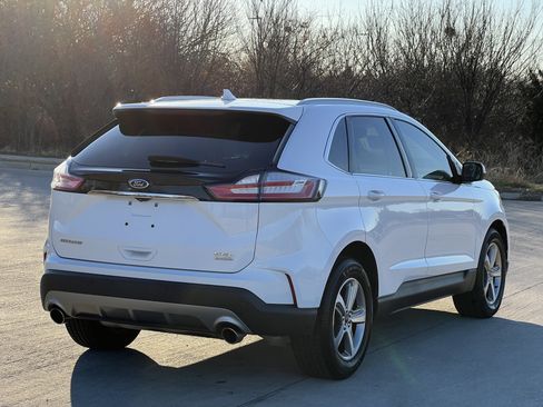 Used 2019 Ford Edge SEL w/ Equipment Group 201A image 9