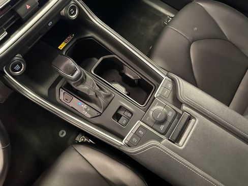Certified 2024 Toyota Grand Highlander AWD image 24