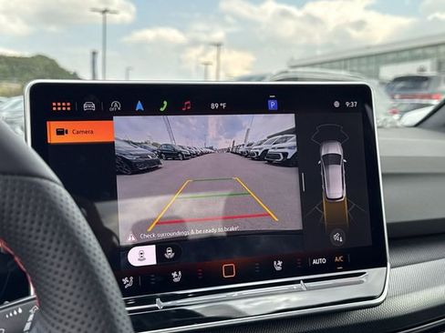 New 2025 Volkswagen GTI SE image 19