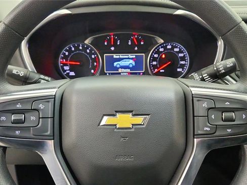 Used 2023 Chevrolet Blazer LT FWD image 26
