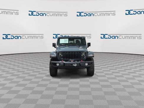 New 2026 Jeep Gladiator Rubicon AWD/4WD image 3