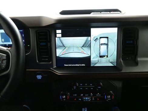 Used 2023 Ford Bronco Outer Banks image 21