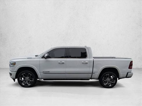 Used 2023 RAM 1500 Limited w/ Body Color Bumper Group AWD/4WD image 9