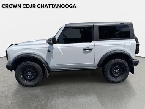 Used 2023 Ford Bronco Black Diamond AWD/4WD image 2