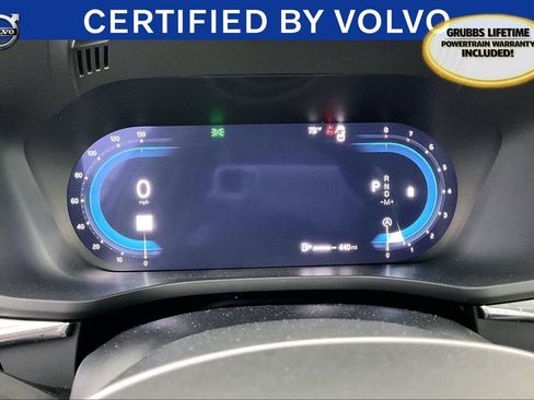 Certified 2025 Volvo XC60 B5 Plus image 29